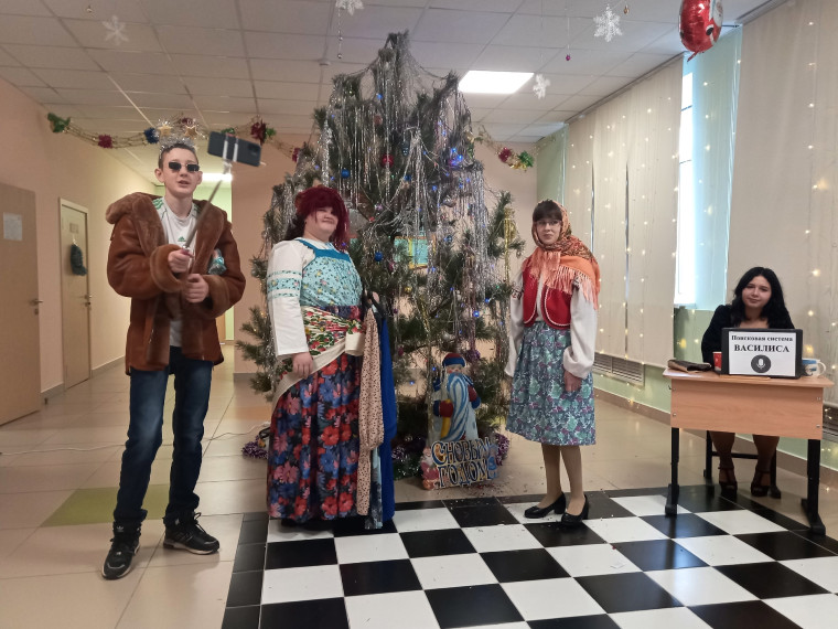 Новогоднее представление для 5-9 классов.